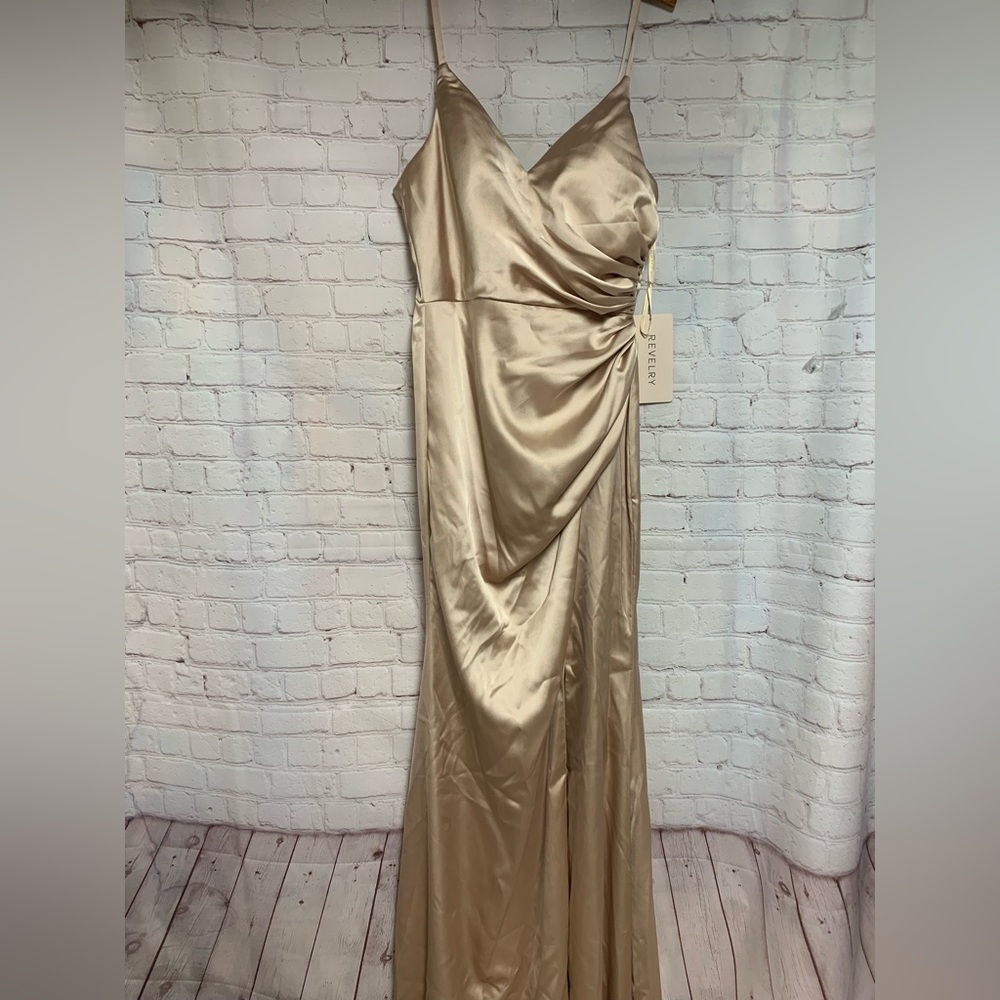 NEW Revelry Rory Elegant Satin Evening Gown Dress Size 10 - Picture 5 of 9